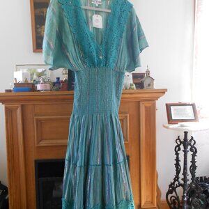 NJ COUTURE BAROK PARIS MAXI DRESS-MULTICOLOR-SHIMMERY-SIZE SMALL-NWT!!